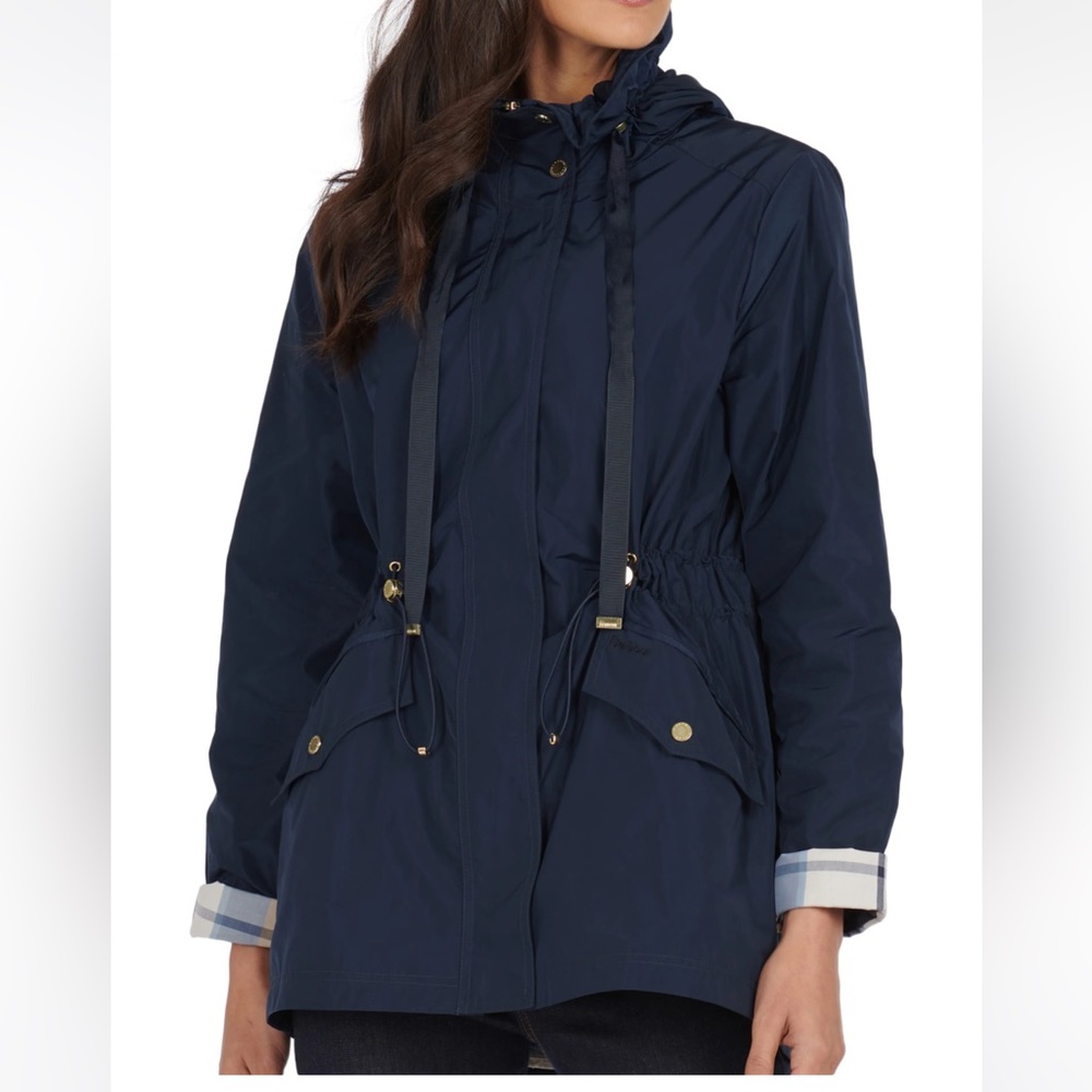 Barbour Lothian showerproof hooded raincoat